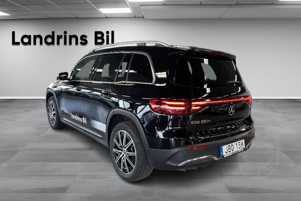 Mercedes-Benz EQB 250+ AMG-Line Advanced