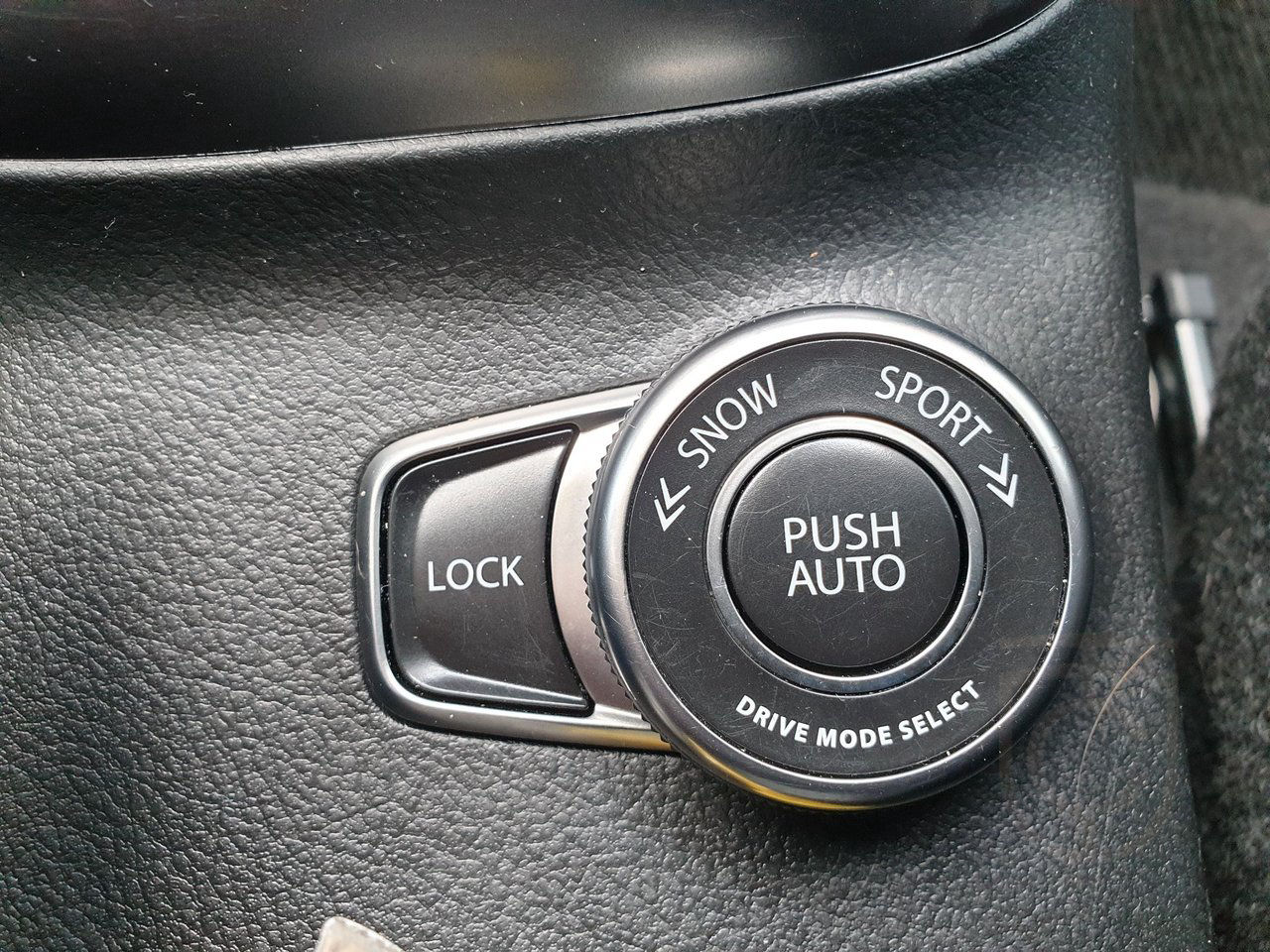 Suzuki S-Cross 1.4 Turbo Select AllGrip Automat Hybrid