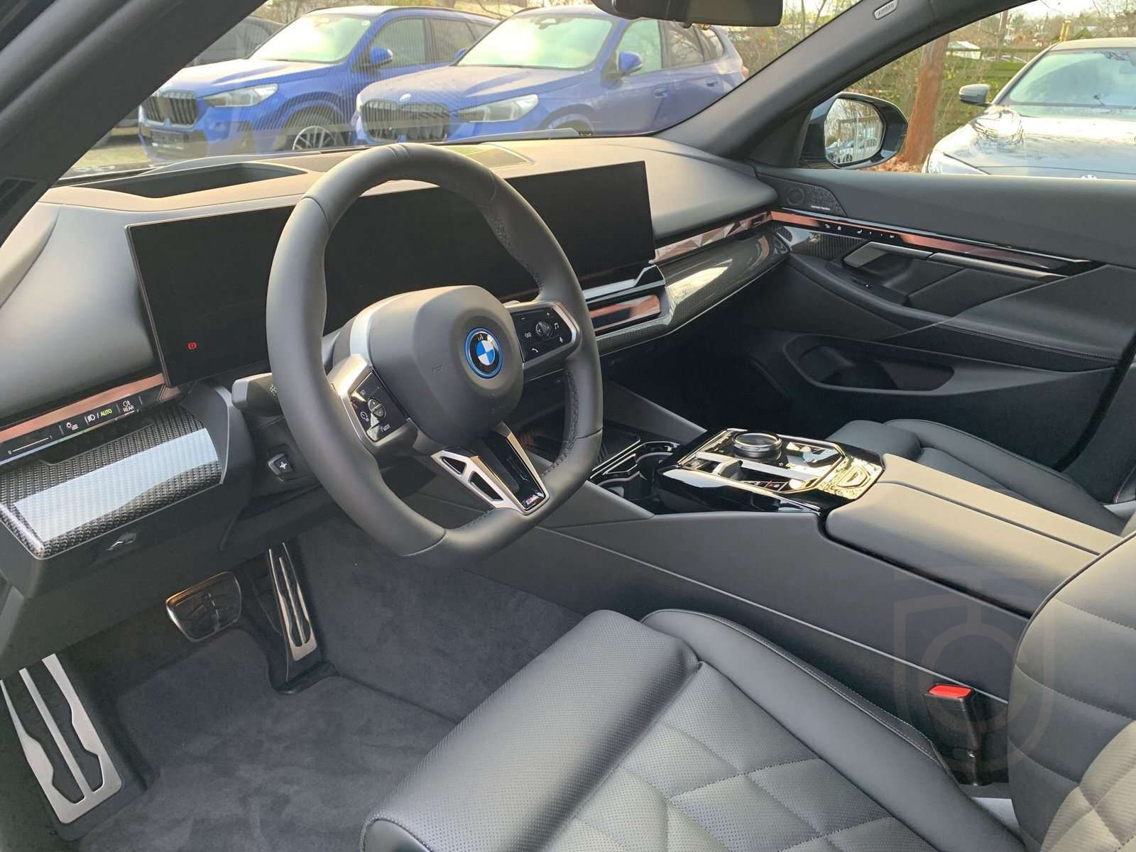 BMW i5