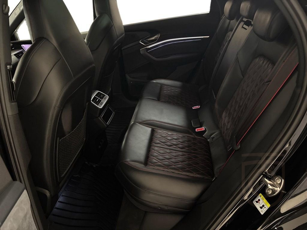 Audi Q8 Sportback 55 e-tron quattro 300kW 2024 Proline, S Line
