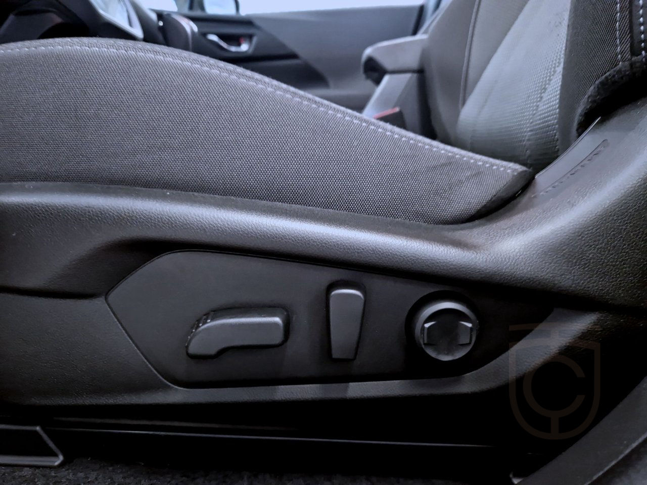 Subaru Crosstrek e-Boxer Lineartronic