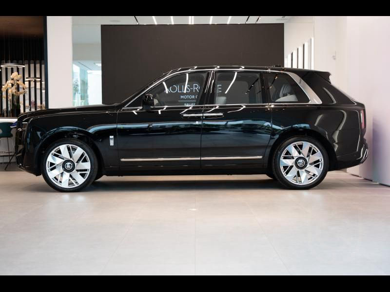 Rolls-Royce Cullinan Provenance 2 Year Warranty & Service