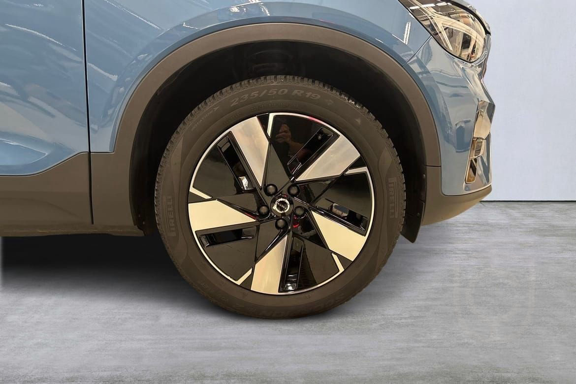 Volvo XC40 Recharge Single Motor Extended Range Plus