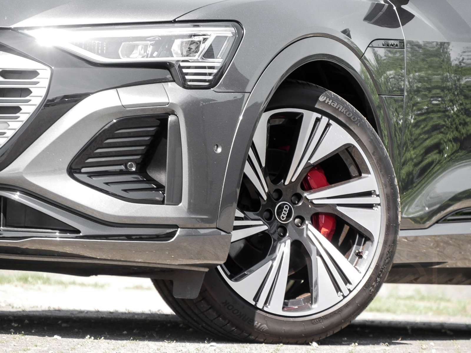 Audi Q8 e-tron