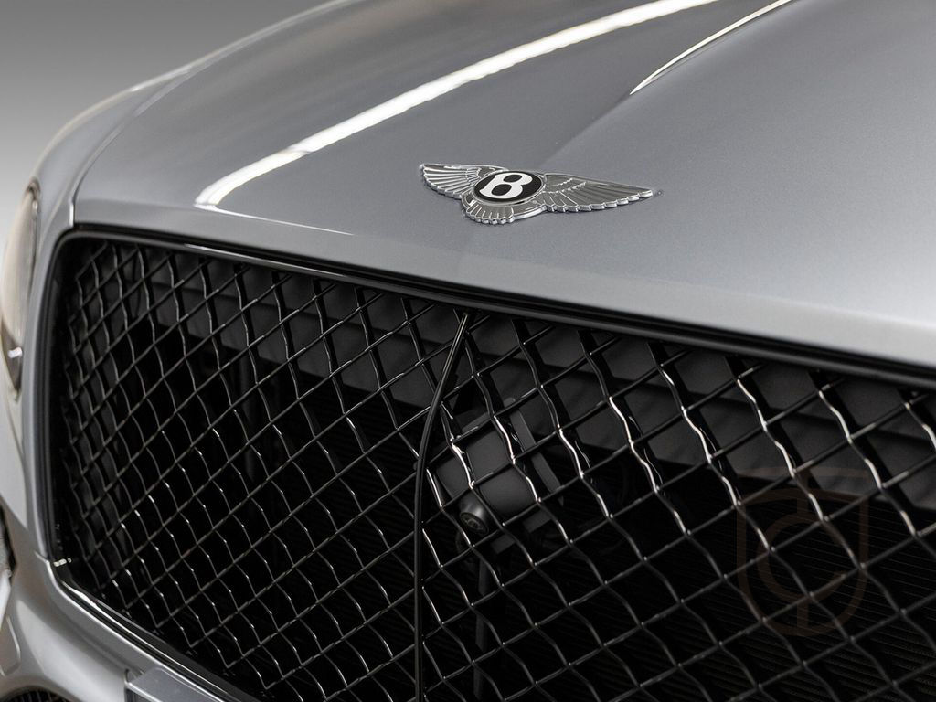 Bentley Bentayga S V8 |Touring Spec|NAIM|Comfort Seats