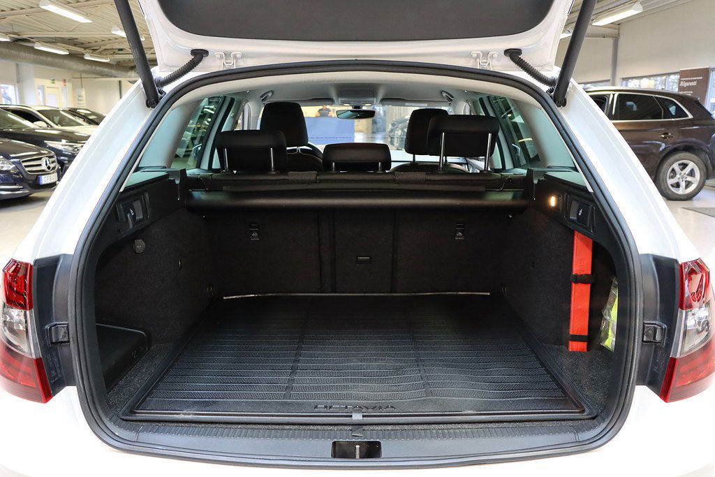 Skoda Octavia KOMBI 1.5 TSI 150HK DSG MOMS PREMIUM CANTON