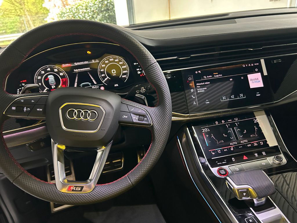Audi RSQ8 RS Q8 PERFORMANCE Vmax PANO AHK SHZLÜFT