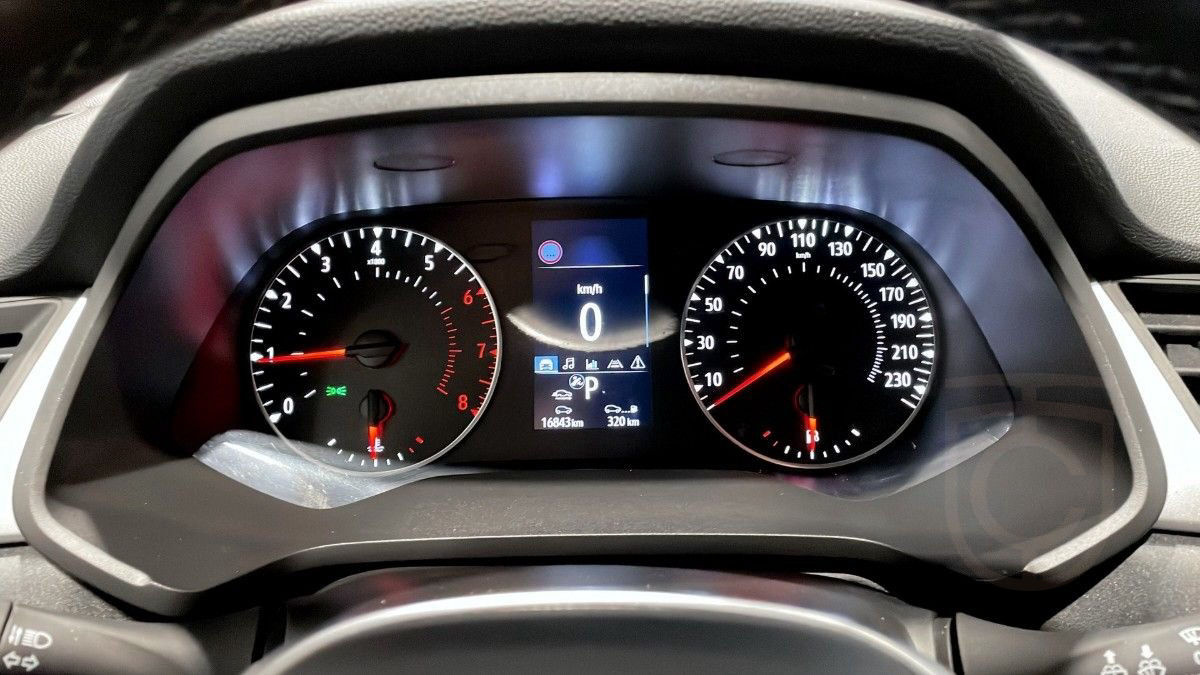 Renault Captur EQUILIBRE TCE 140