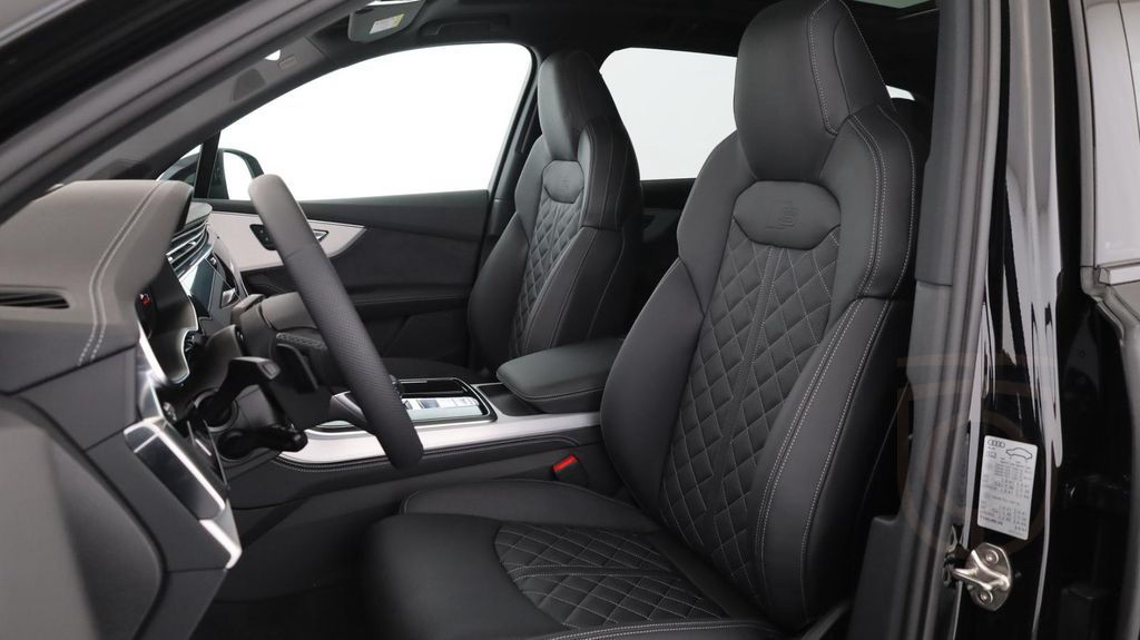 Audi SQ7 TFSI quattro