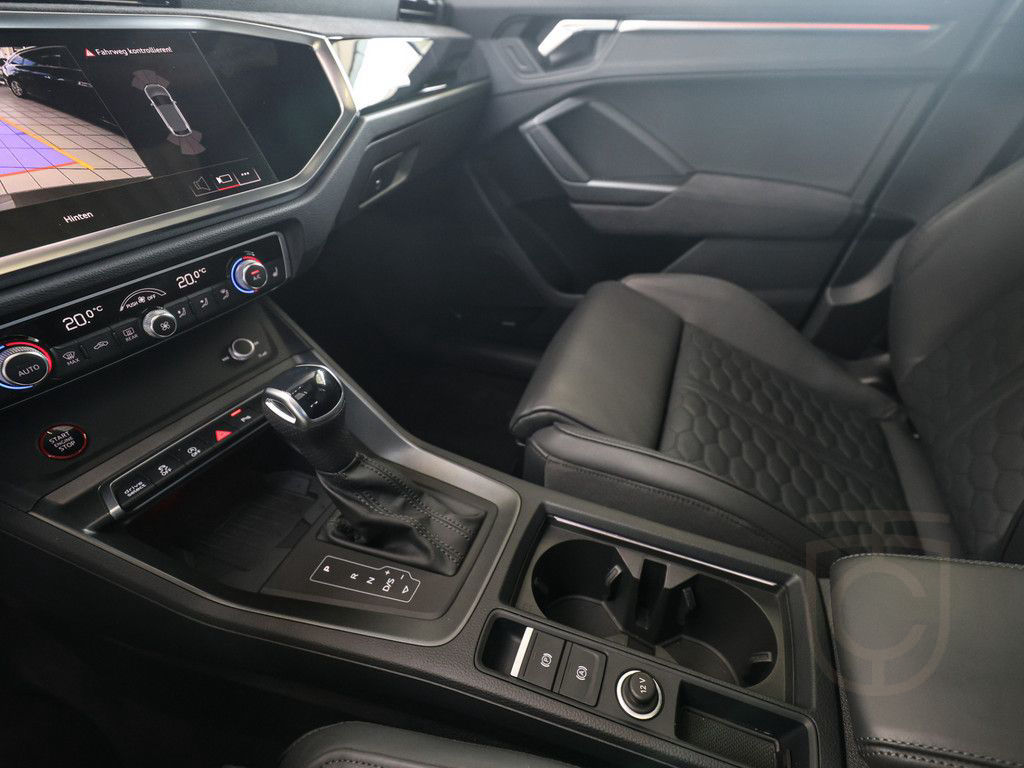 Audi RS Q3 Sportback Black quattro S tronic ACC PANO