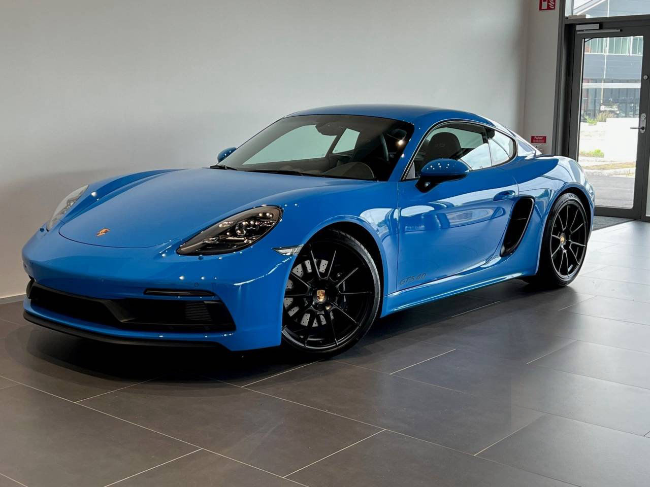 Porsche 718 Cayman GTS 4.0