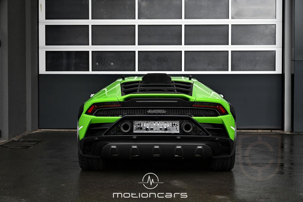 Lamborghini Huracan Sterrato 1 OF 1499 EXP € 274.983