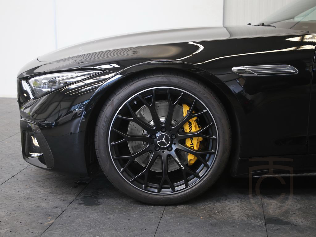 Mercedes-Benz SL 63 AMG 4M+ HUD*MEMORY*BUrmester*Airscarf*21"*