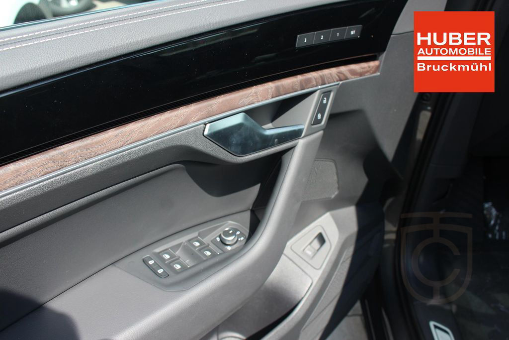 Volkswagen Touareg 3.0 V6 TDI ELEGANCE ALLRAD/AHK/MATRIX...