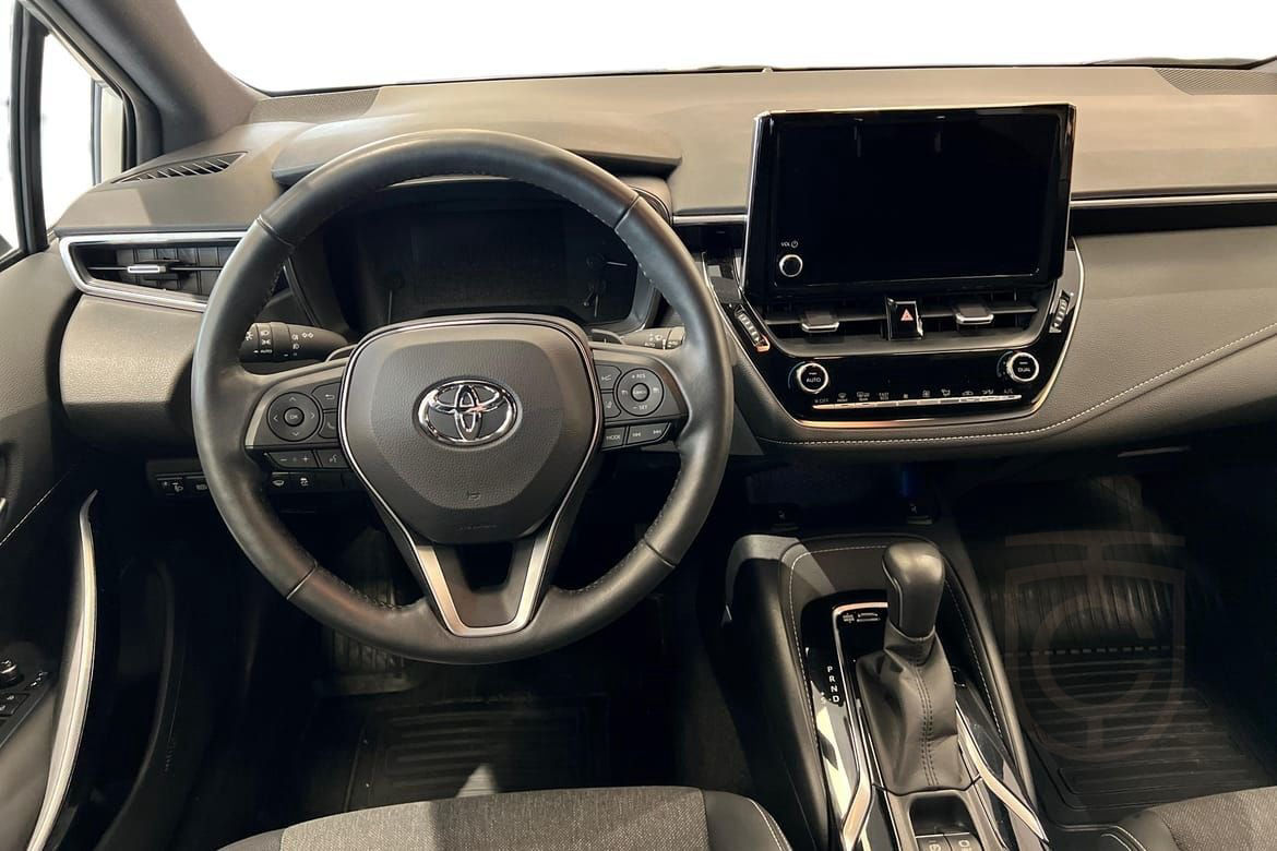 Toyota Corolla Touring Sports Hybrid 2.0 Style Approved Used