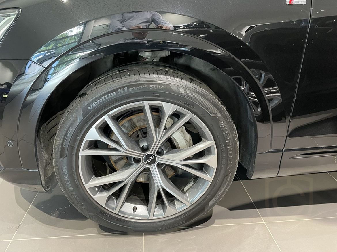 Audi Q8 50 TDI quattro S-line