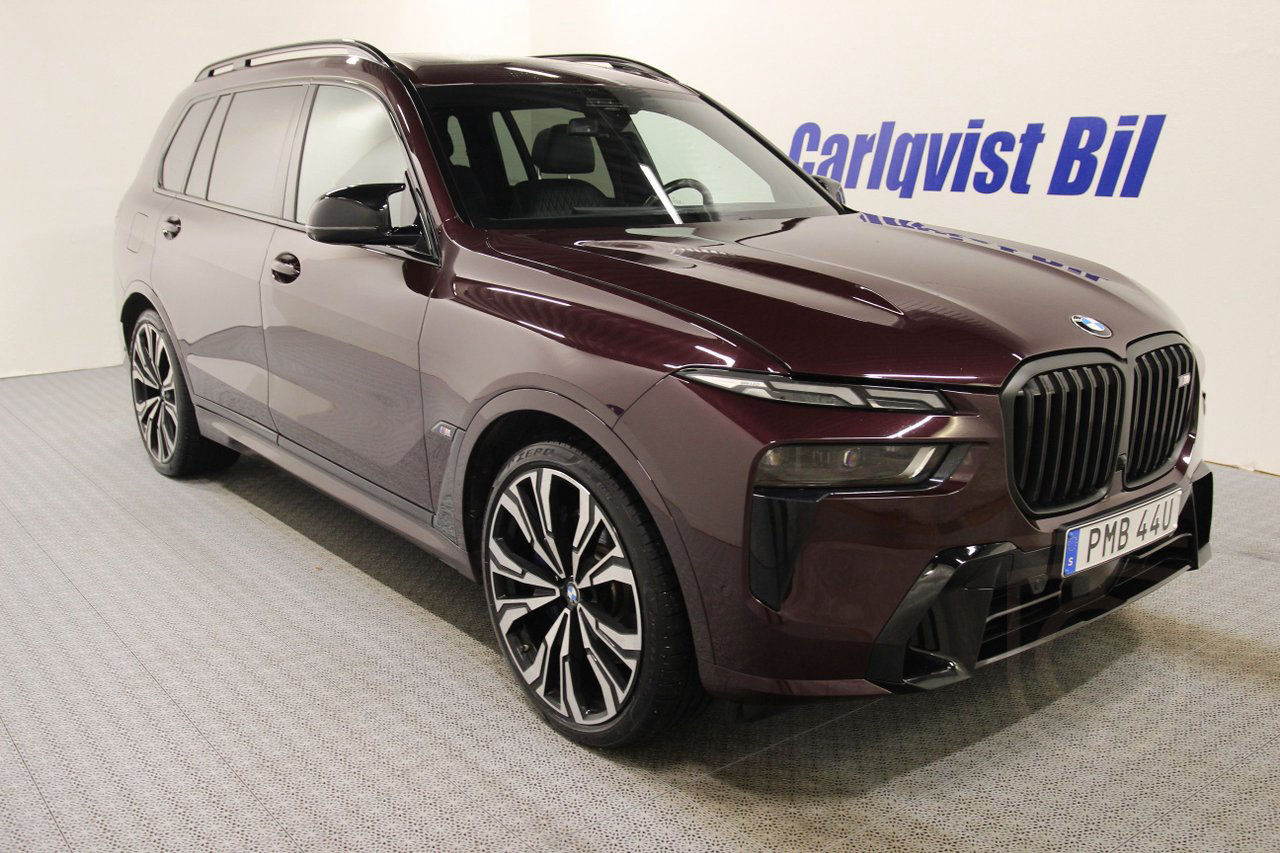 BMW X7 M60i XDRIVE