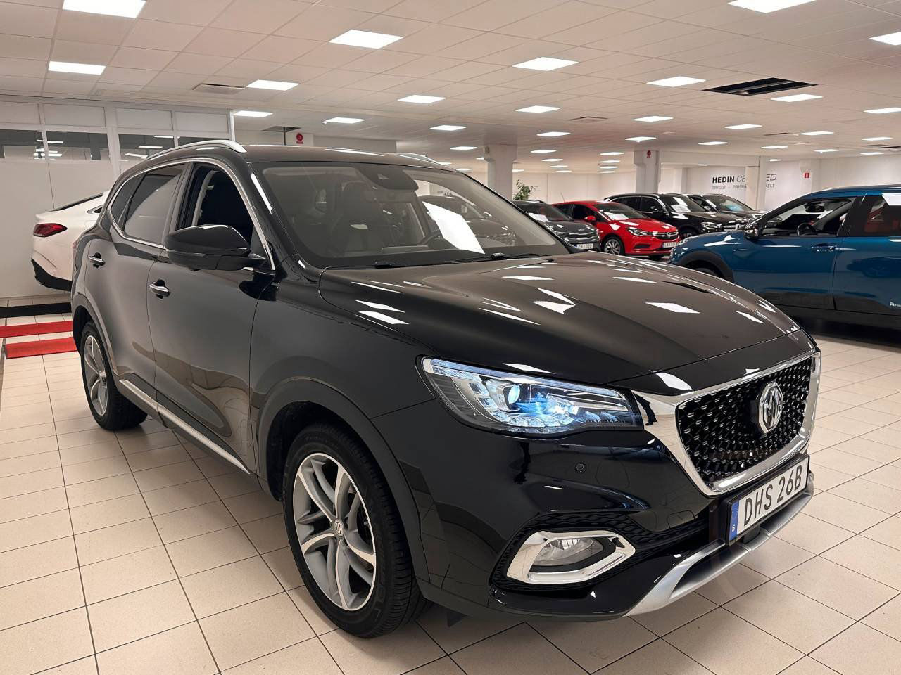 MG EHS MG EHS PLUG-IN HYBRID LUXURY PANORAMA