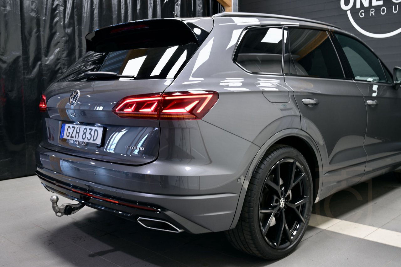 Volkswagen Touareg R eHybrid 3.0 V6 TSI 4M