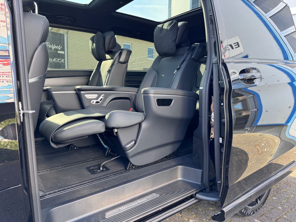 Mercedes-Benz V 300 d 4MATIC AMG EXCLUSIVE lang VIP /Airmatic