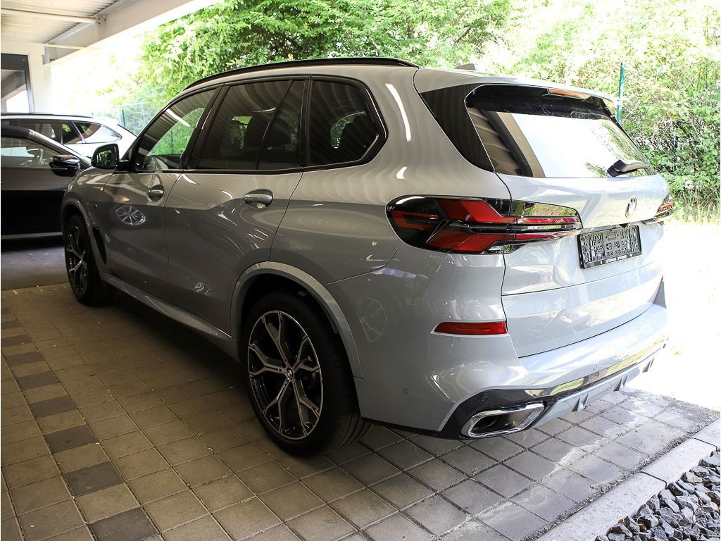 BMW X5 40 d, M-Sport, Massage/Klimasitz, StandHz, AH