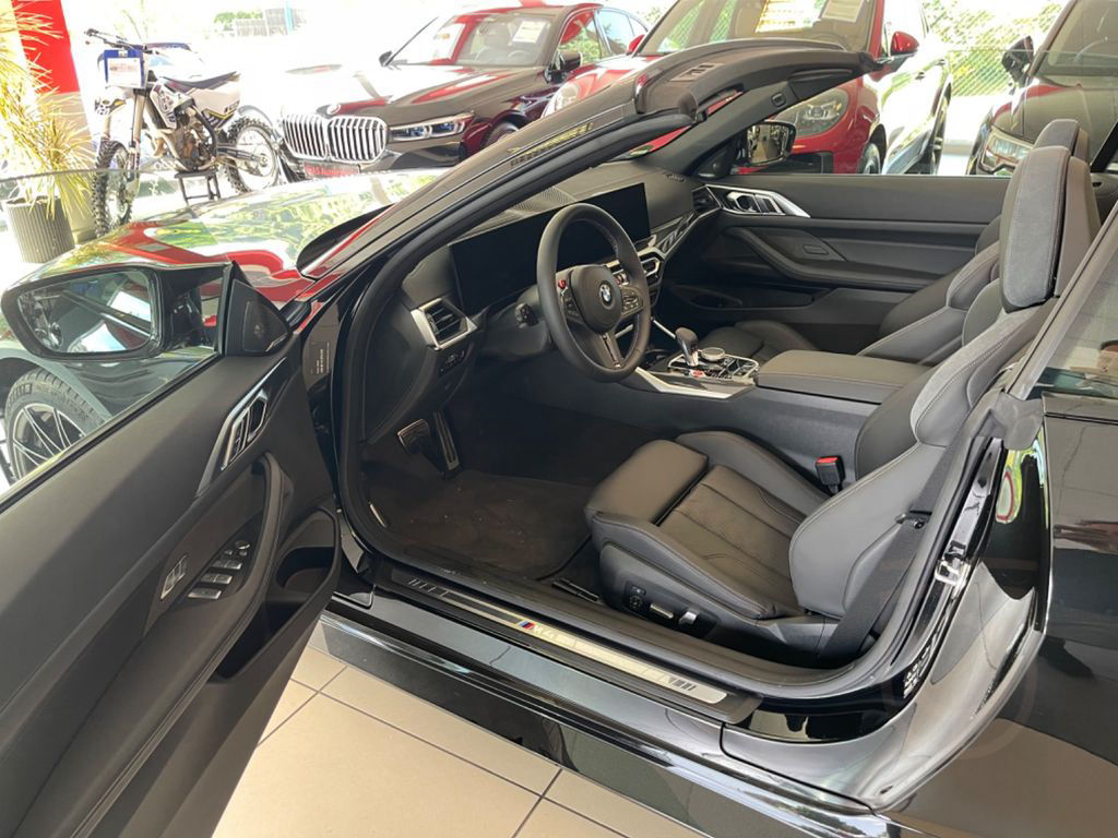 BMW M4 Cabrio G83 xDrive Competition Leaser