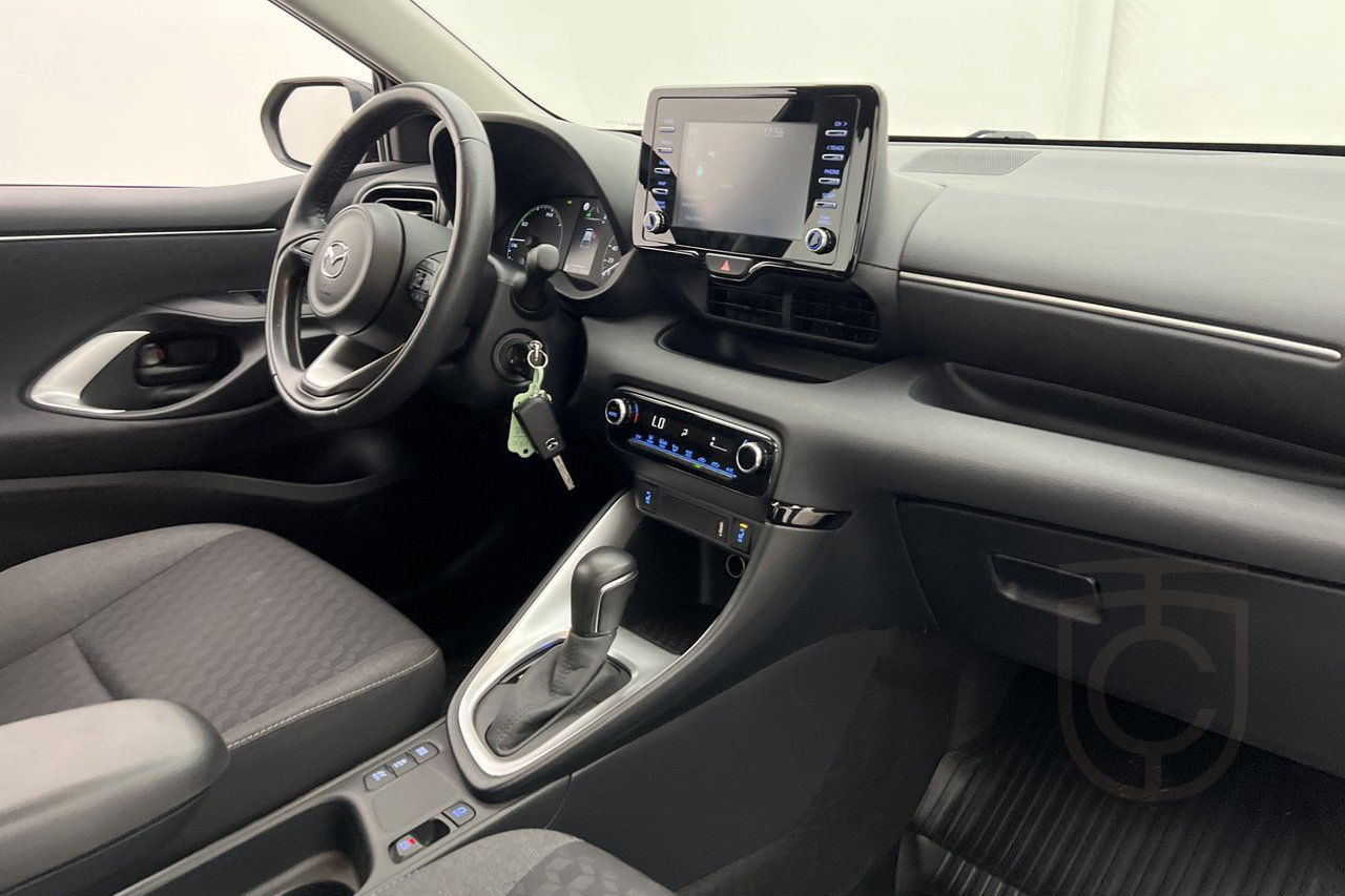 Mazda 2 Hybrid