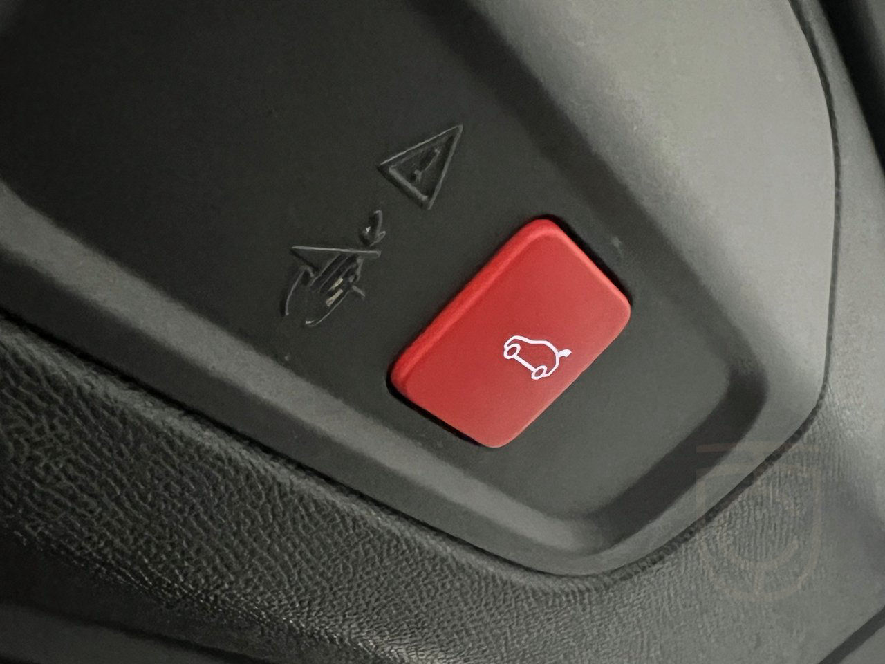 Peugeot 408 1.2 PureTech EAT