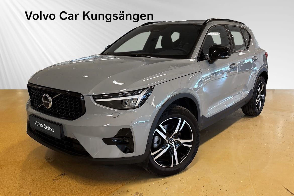 Volvo XC40 B4 FWD Bensin Plus Dark