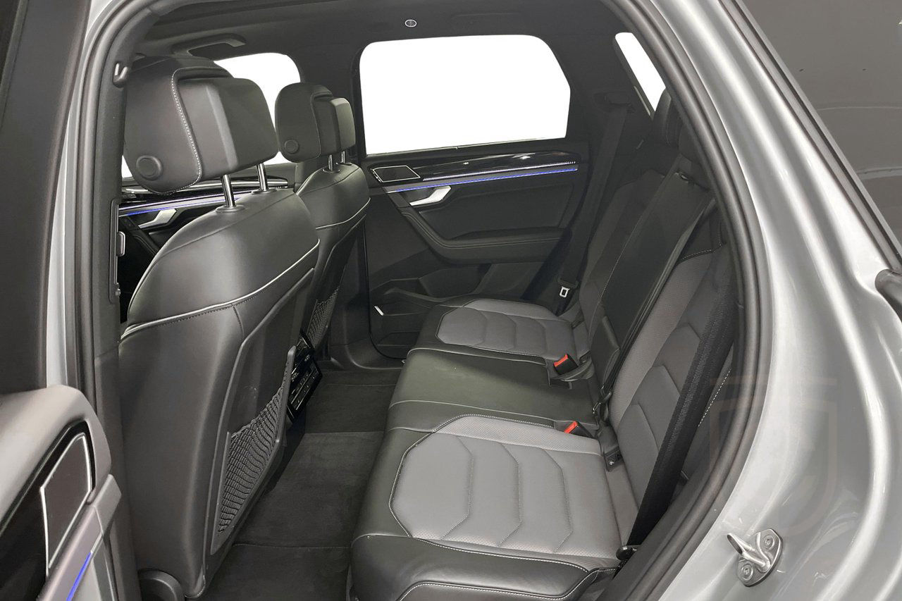 Volkswagen Touareg TDI 4M - R-Line Black Style,