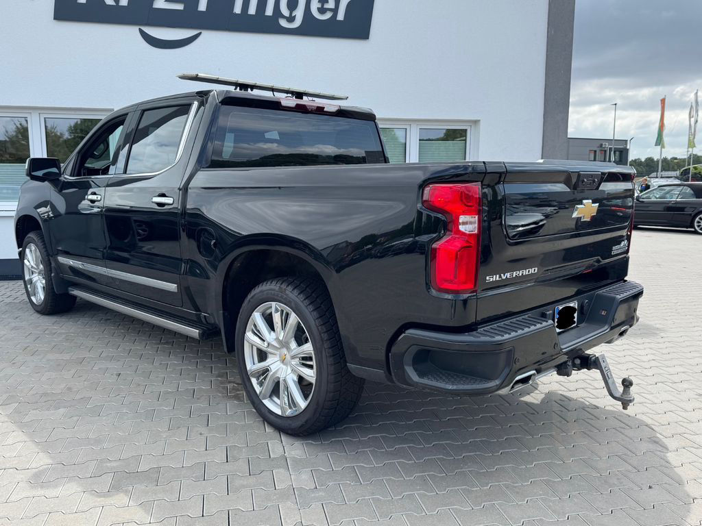 Chevrolet Silverado High Country