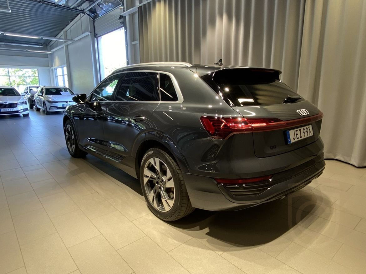 Audi Q8 50 e-tron quattro