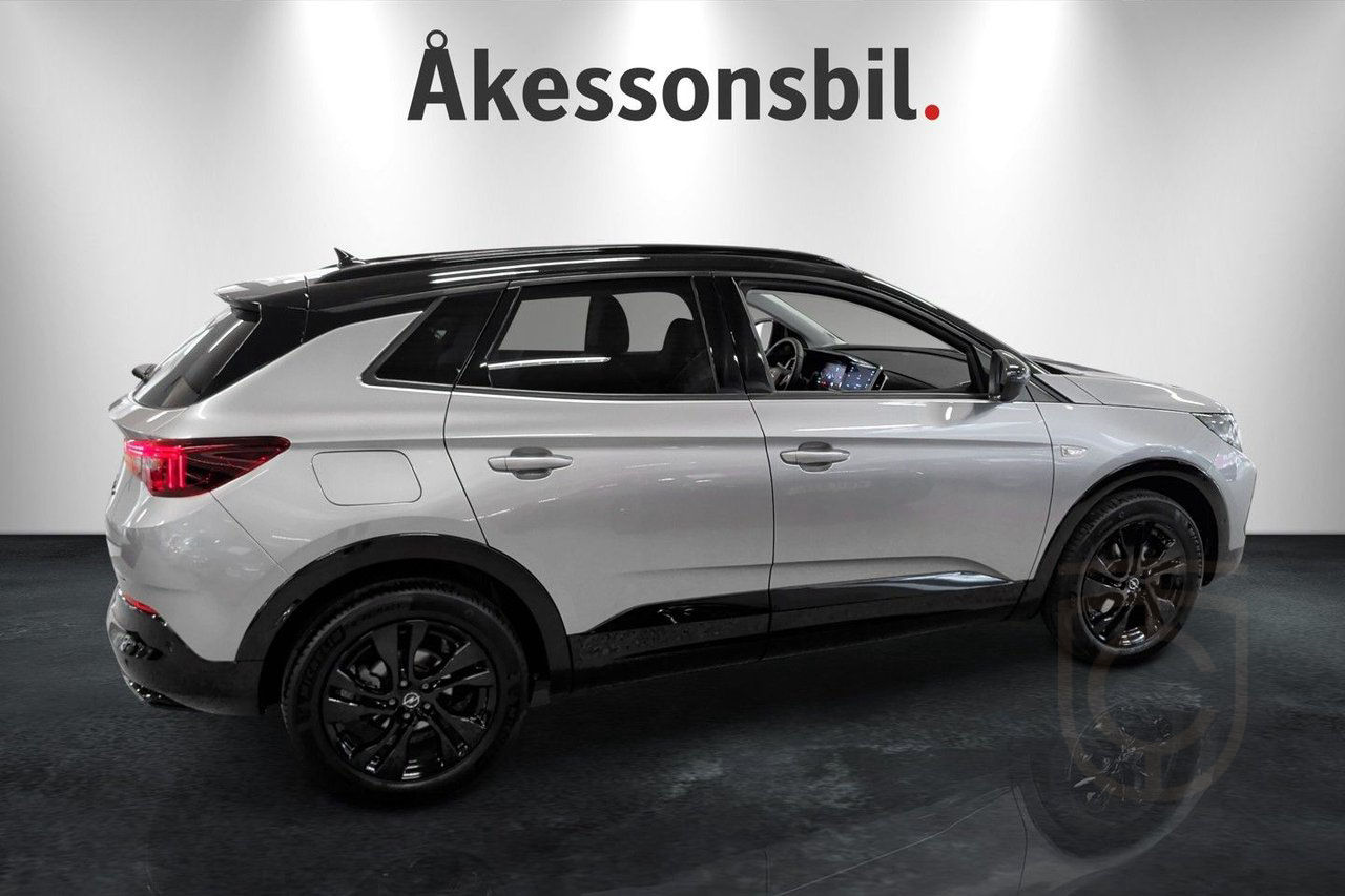 Opel Grandland 1.2 GS-LINE Automat