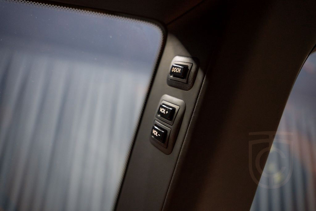 Rolls-Royce Cullinan Black Badge 4Seats Starlight 2025 FULL