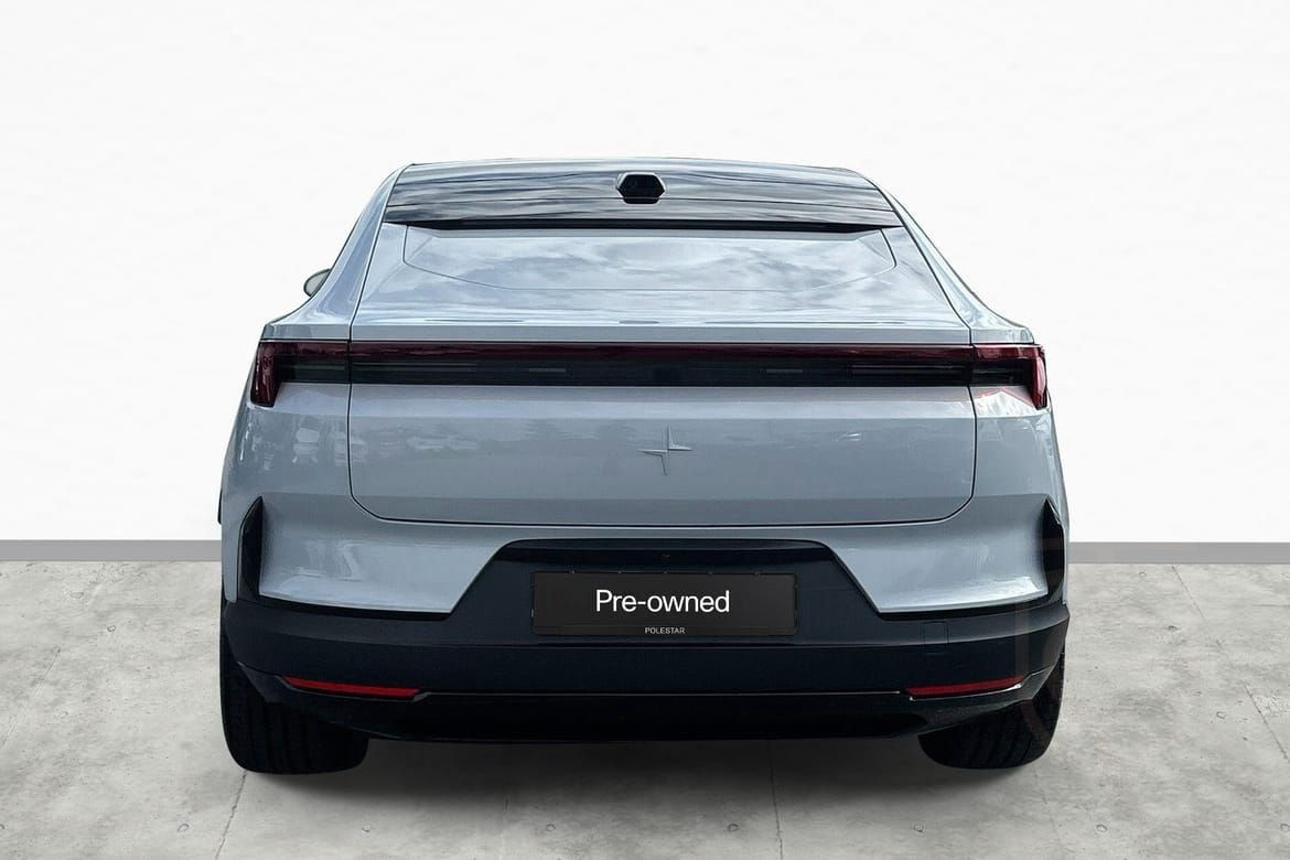 Polestar 4 Long Range Single Motor Plus Pilot