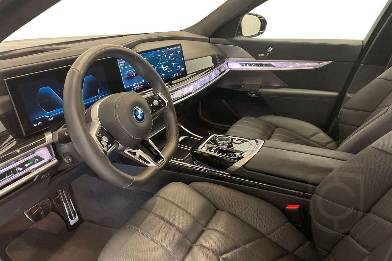 BMW i7 xDrive60 M Sportpaket Pro Executiv DrivePro AutoDoors