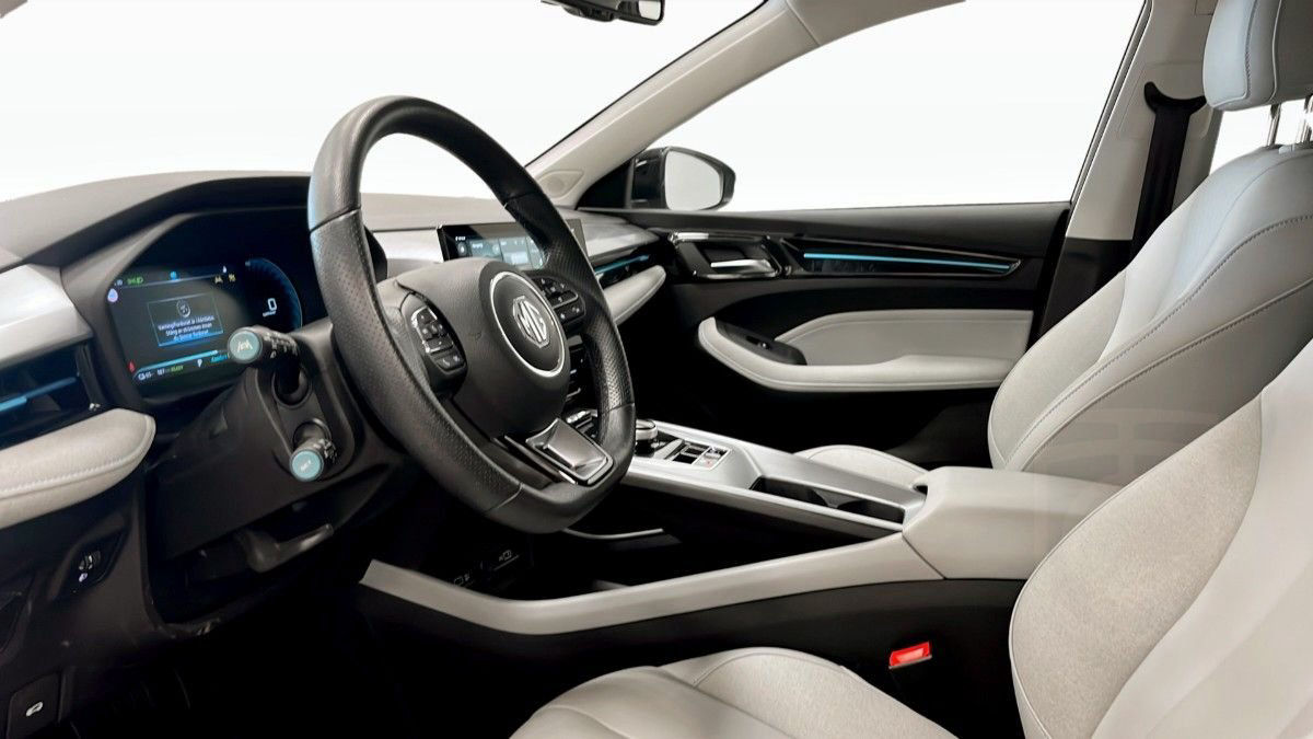 MG 5 LUXURY