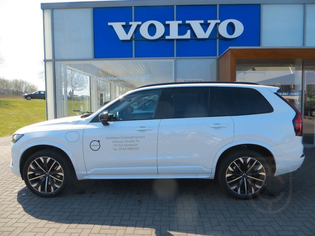 Volvo XC90 T8 AWD Plus Dark Auto 360° KAM HUD GSD