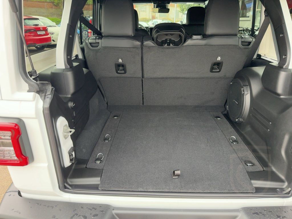 Jeep Wrangler Sahara 2.0l T-GDI 272PS SkyOneTouch
