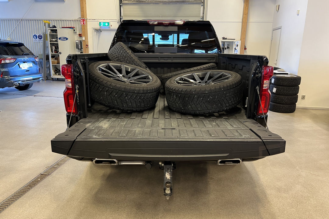 Chevrolet Silverado 1500 Crew Cab