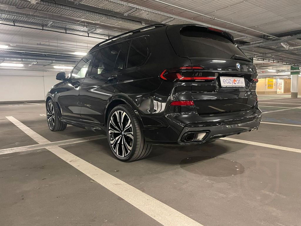 BMW X7 xDrive 40 d M Sport ALL BLACK FULL 23" 7 S