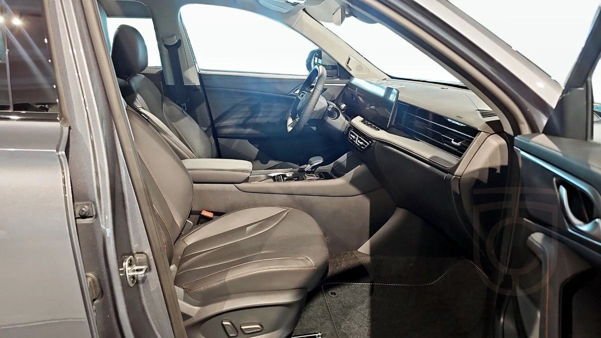 MG HS HS LUXURY PLUG-IN HYBRID 100 KM