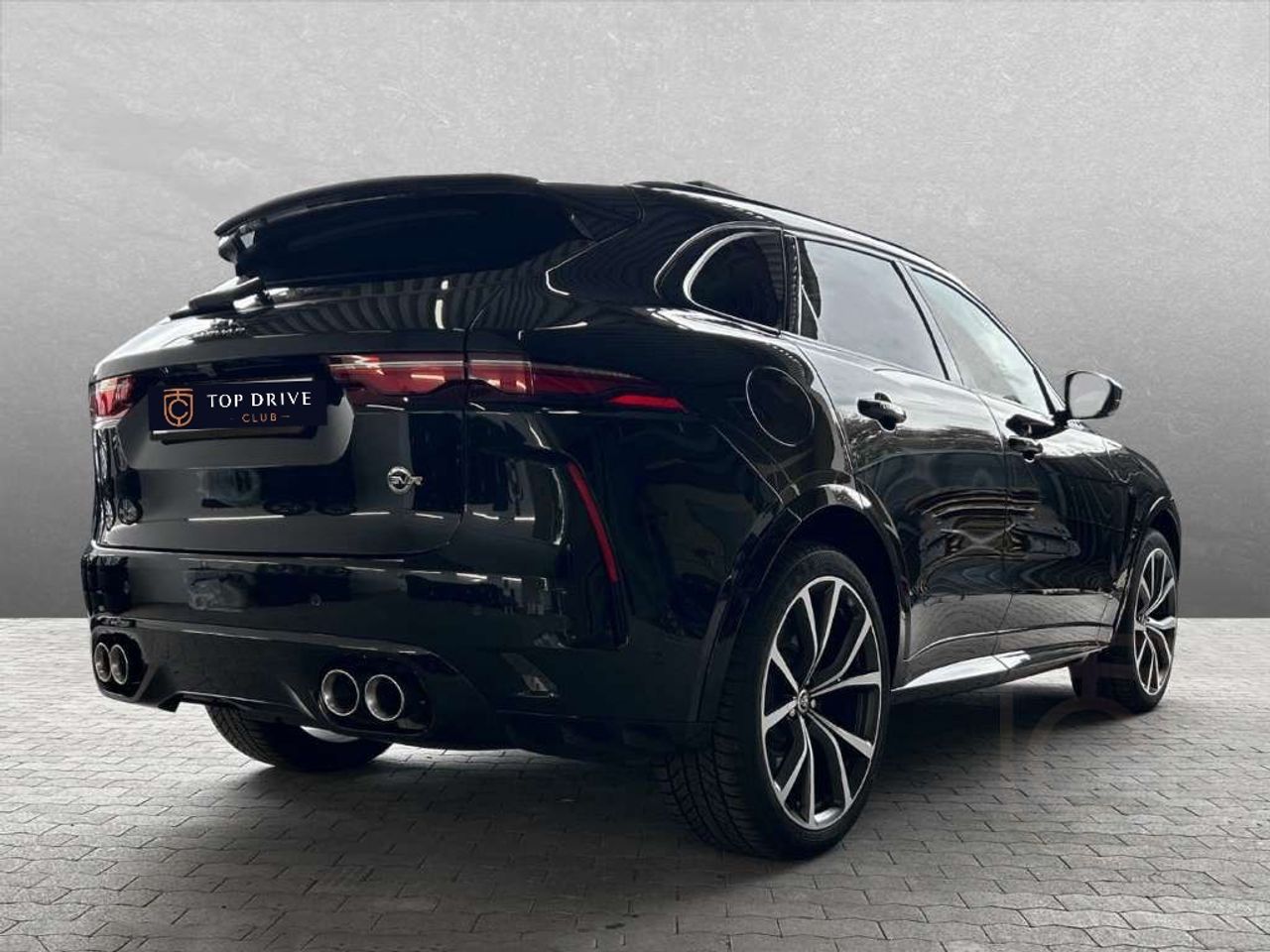 Jaguar F-Pace SVR AWD P550*HUD*Pano