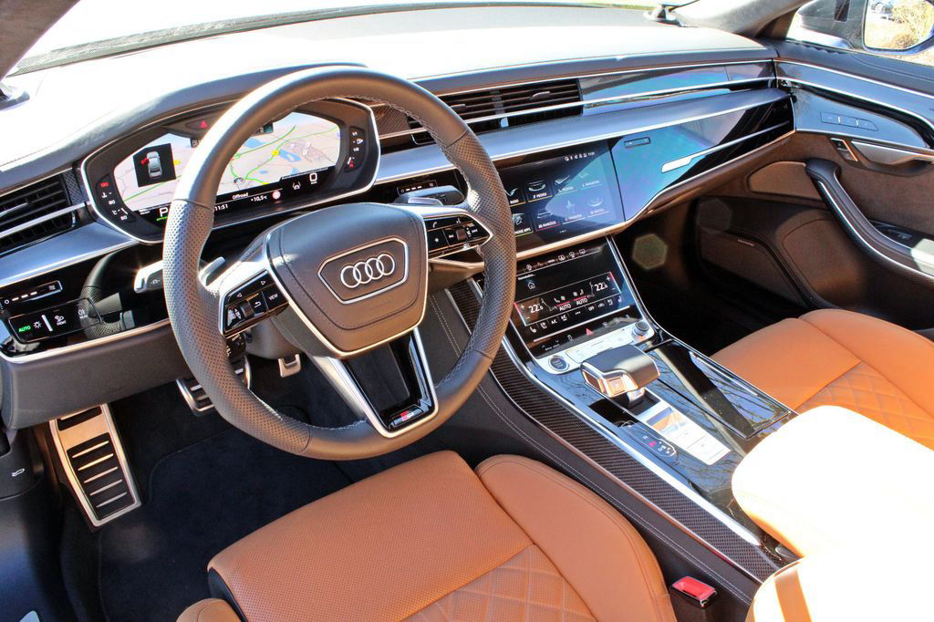 Audi A8 Lang 60TFSI S LINE BLACK PANO B&O ADV.UPE193