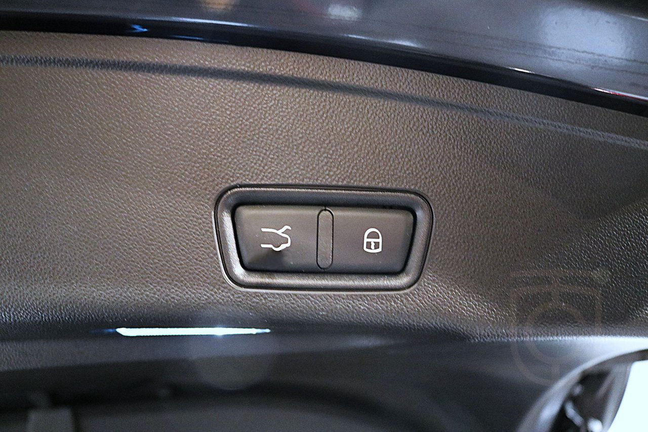 Maserati Grecale Trofeo V6