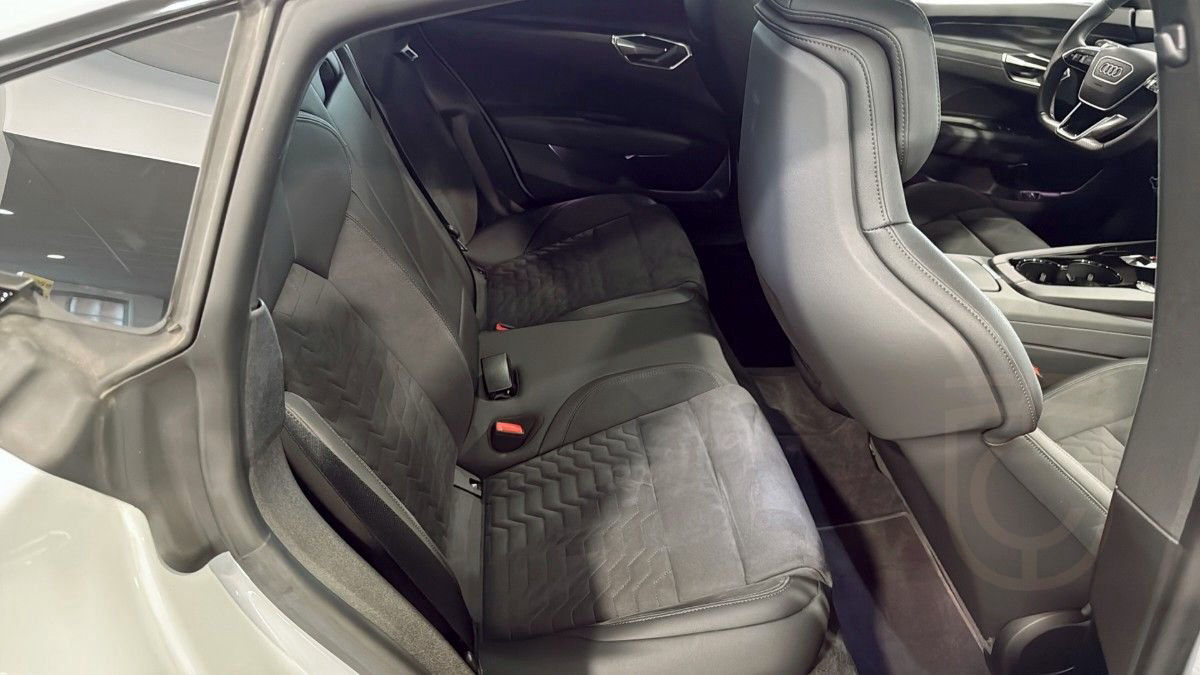 Audi E-Tron GT quattro Automatisk,