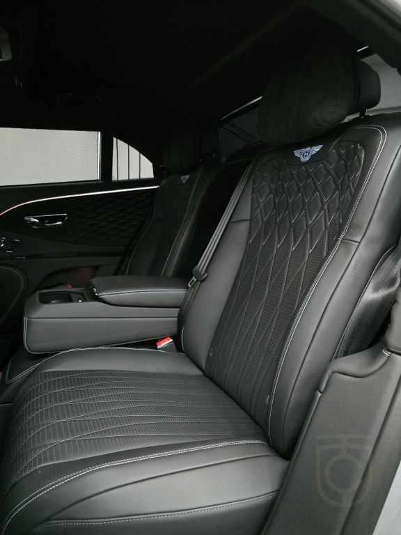 Bentley Flying Spur S V8*Mulliner*NAIM*Cambrian Grey*