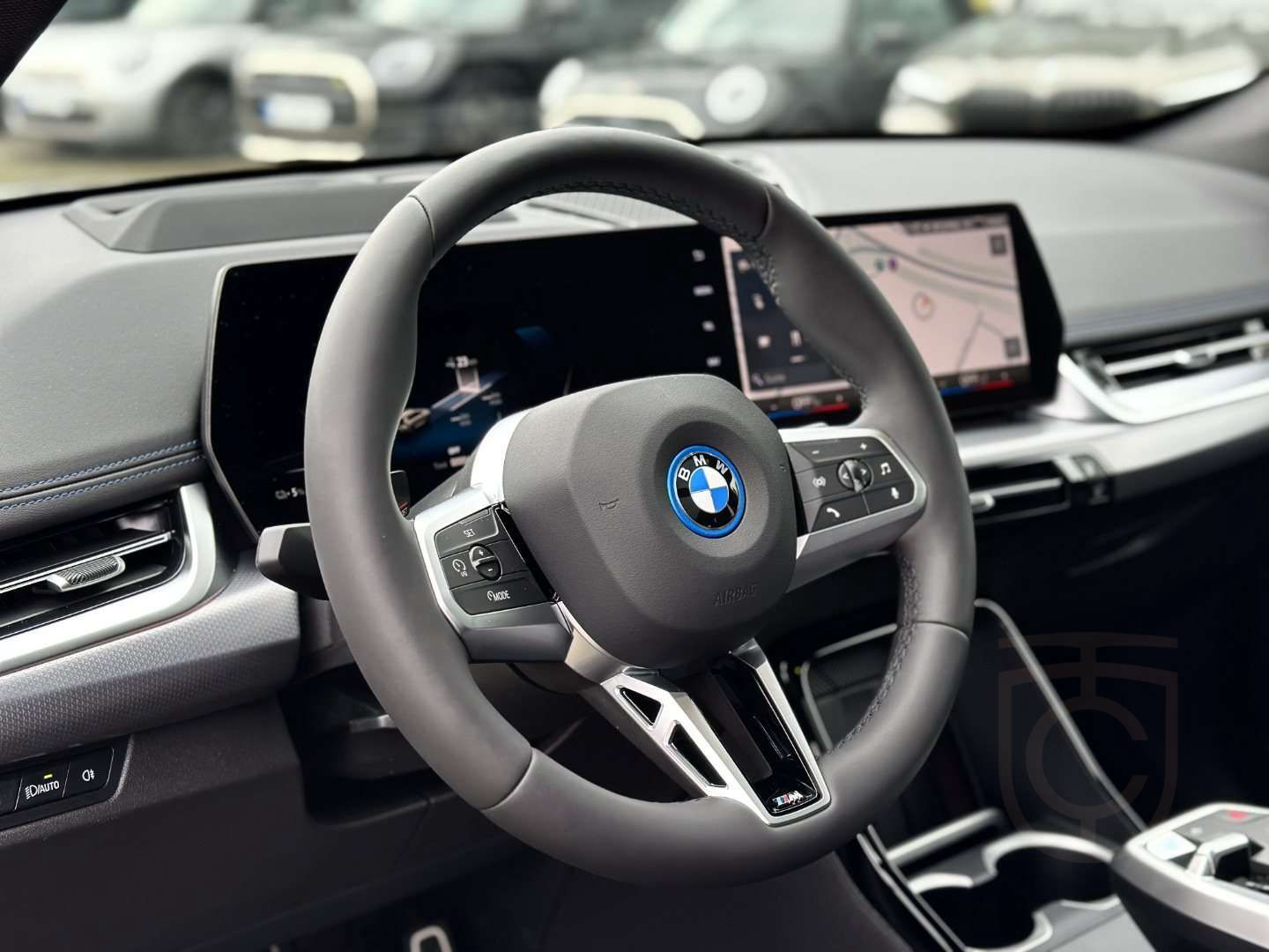 BMW iX1