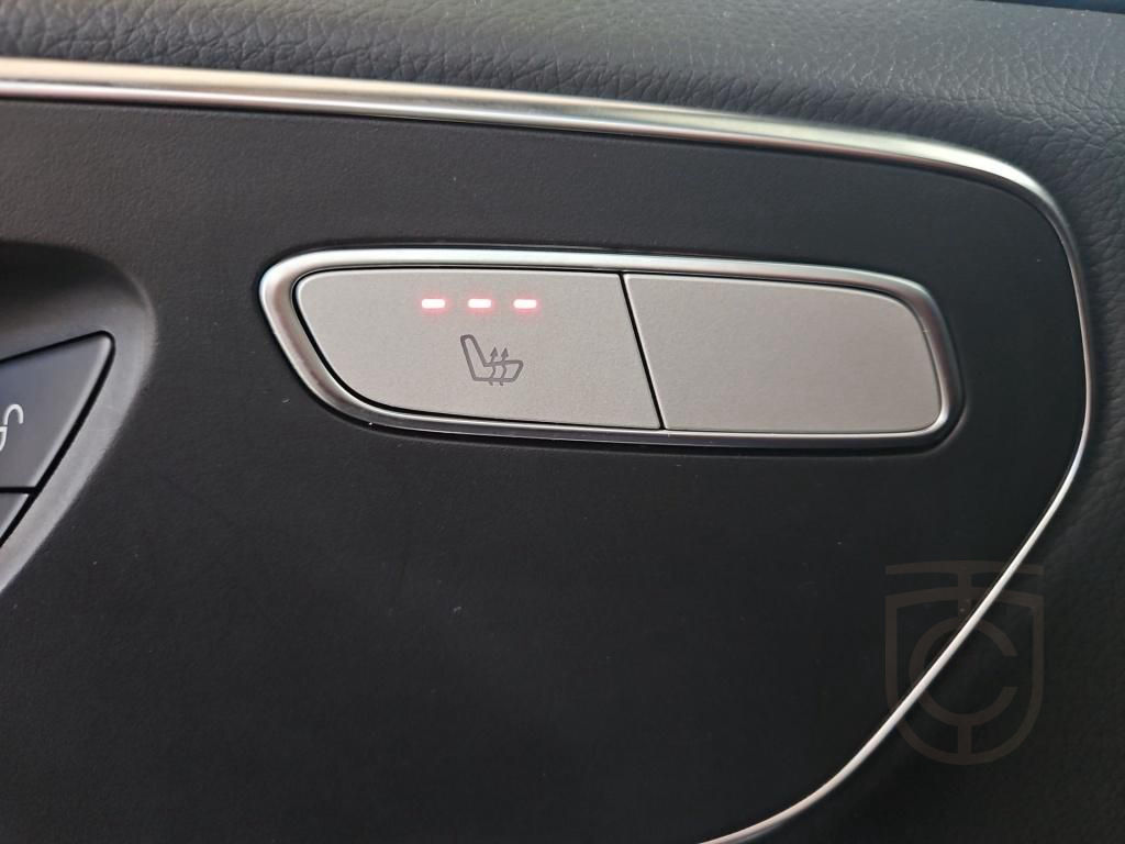 Mercedes-Benz V 300 AVG extralang 8 Sitze STHZ ele.ST AMGFront