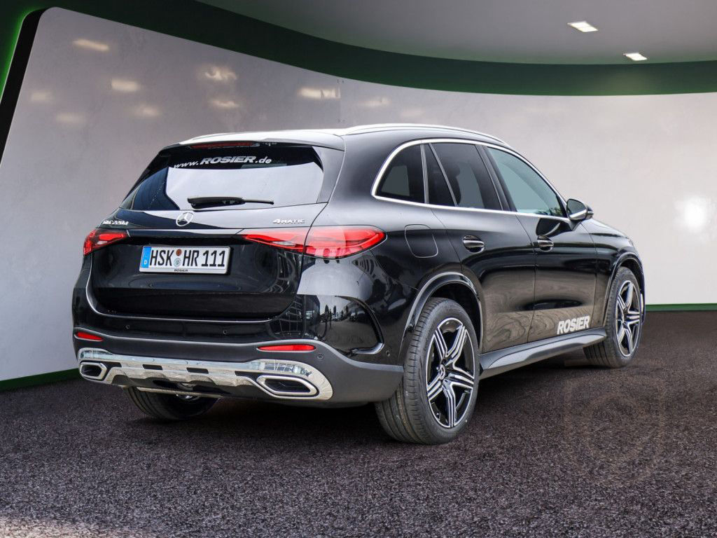 Mercedes-Benz GLC 220 d 4MATIC AHK Abstandstemp. LED Pano Navi